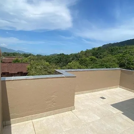 Cobertura duplex Maranduba, 500mts praia Wi-Fi-3